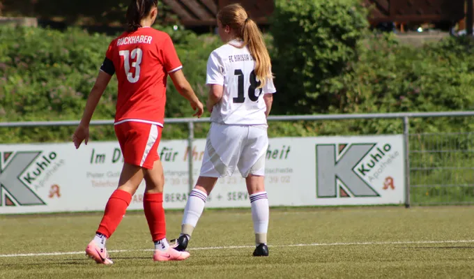 Frauen fahren nach Thülen