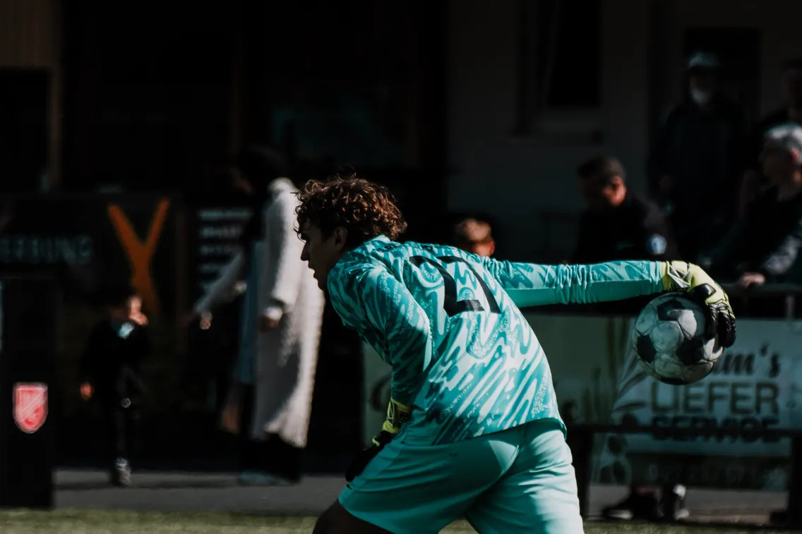 Foto zum Newsartikel Erste enttäuscht auf ganzer Linie – Frauen holen einen Punkt