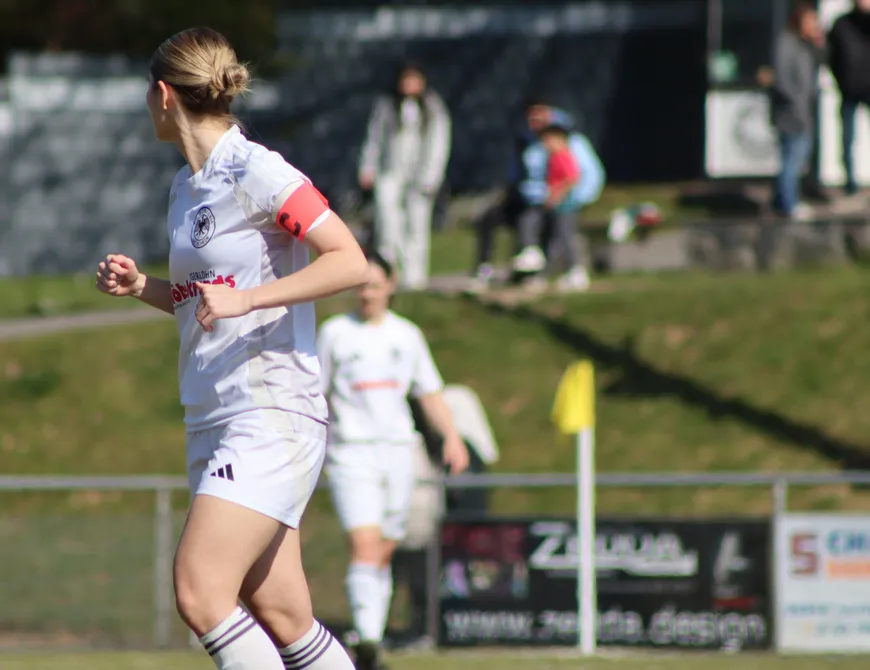Frauen und Erste haben Gäste im ESO-Stadion