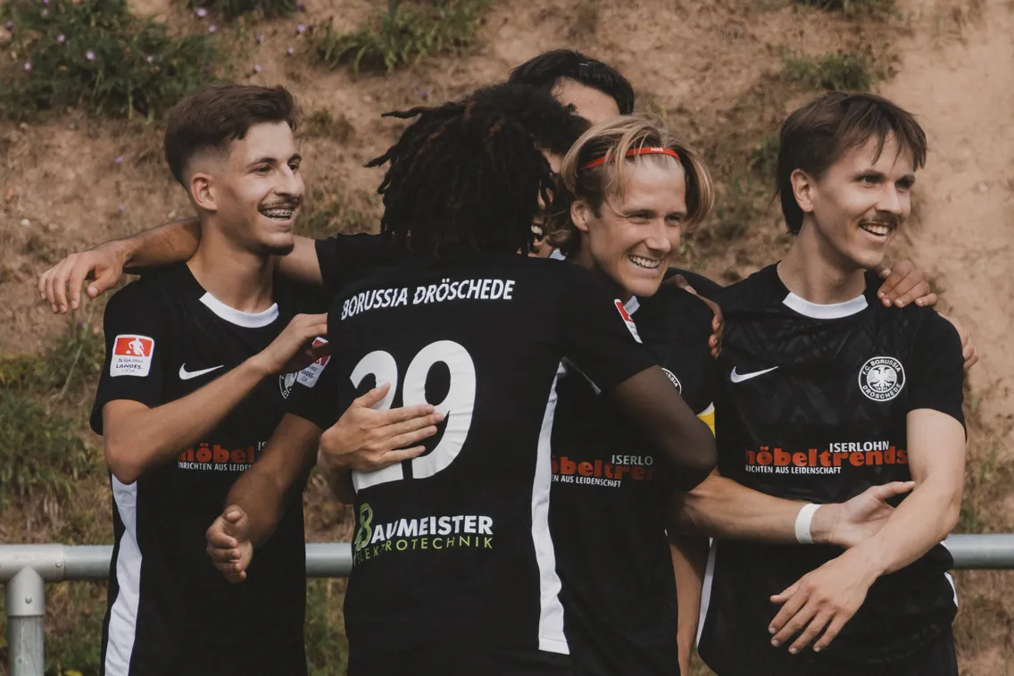 Foto zum Newsartikel Erste gewinnt Derby gegen Menden verdient